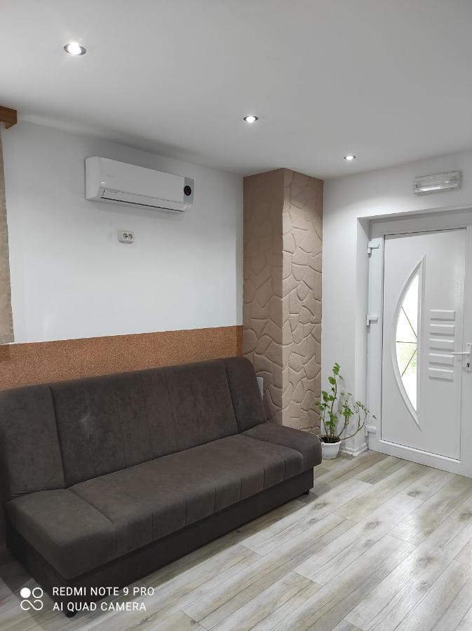Apartman Jakov Rakovica Esterno foto