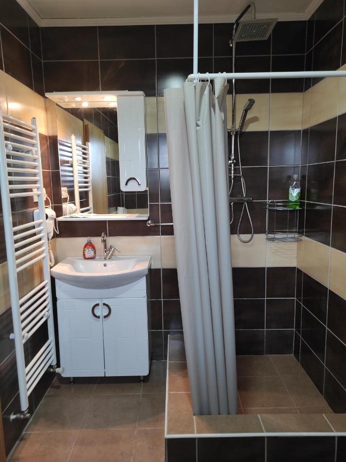 Apartman Jakov Rakovica Esterno foto