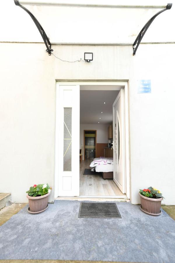 Apartman Jakov Rakovica Esterno foto