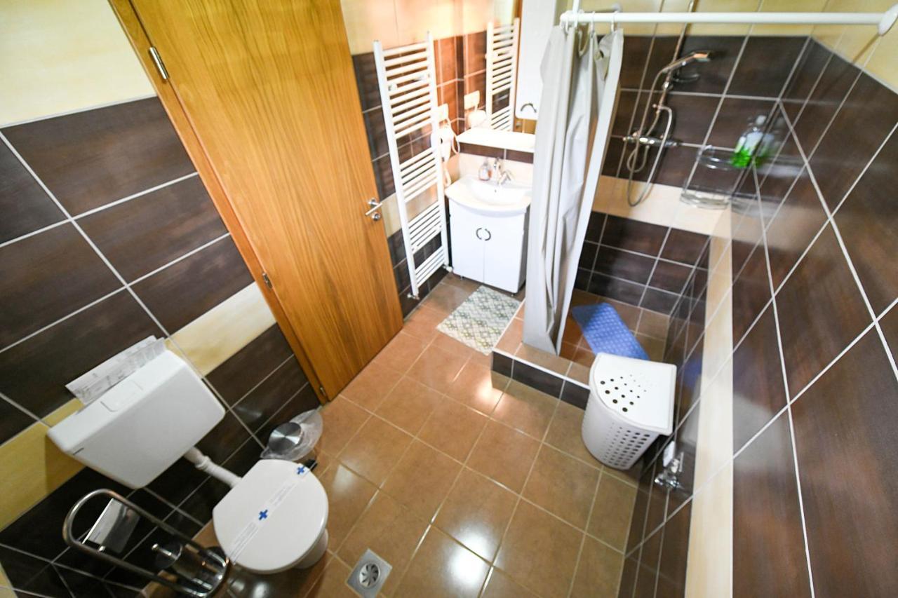 Apartman Jakov Rakovica Esterno foto