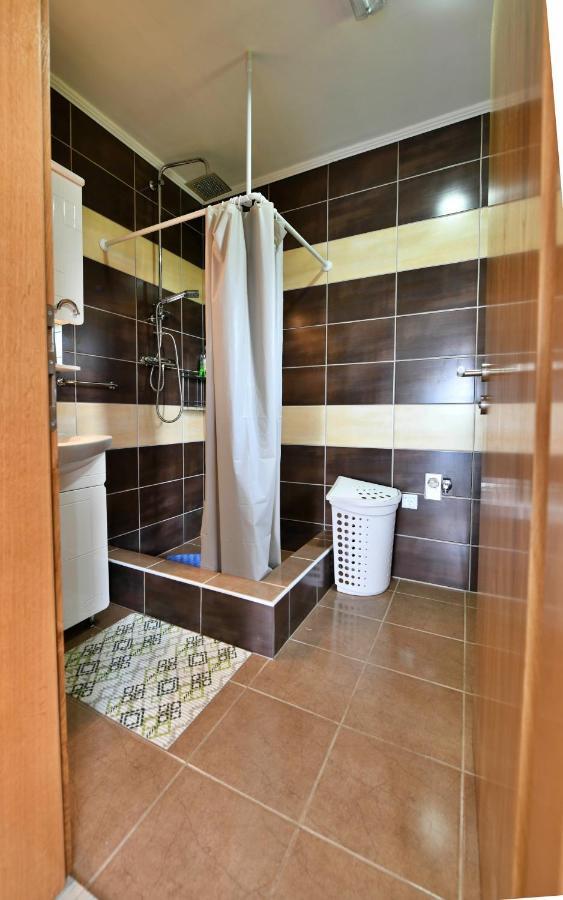 Apartman Jakov Rakovica Esterno foto